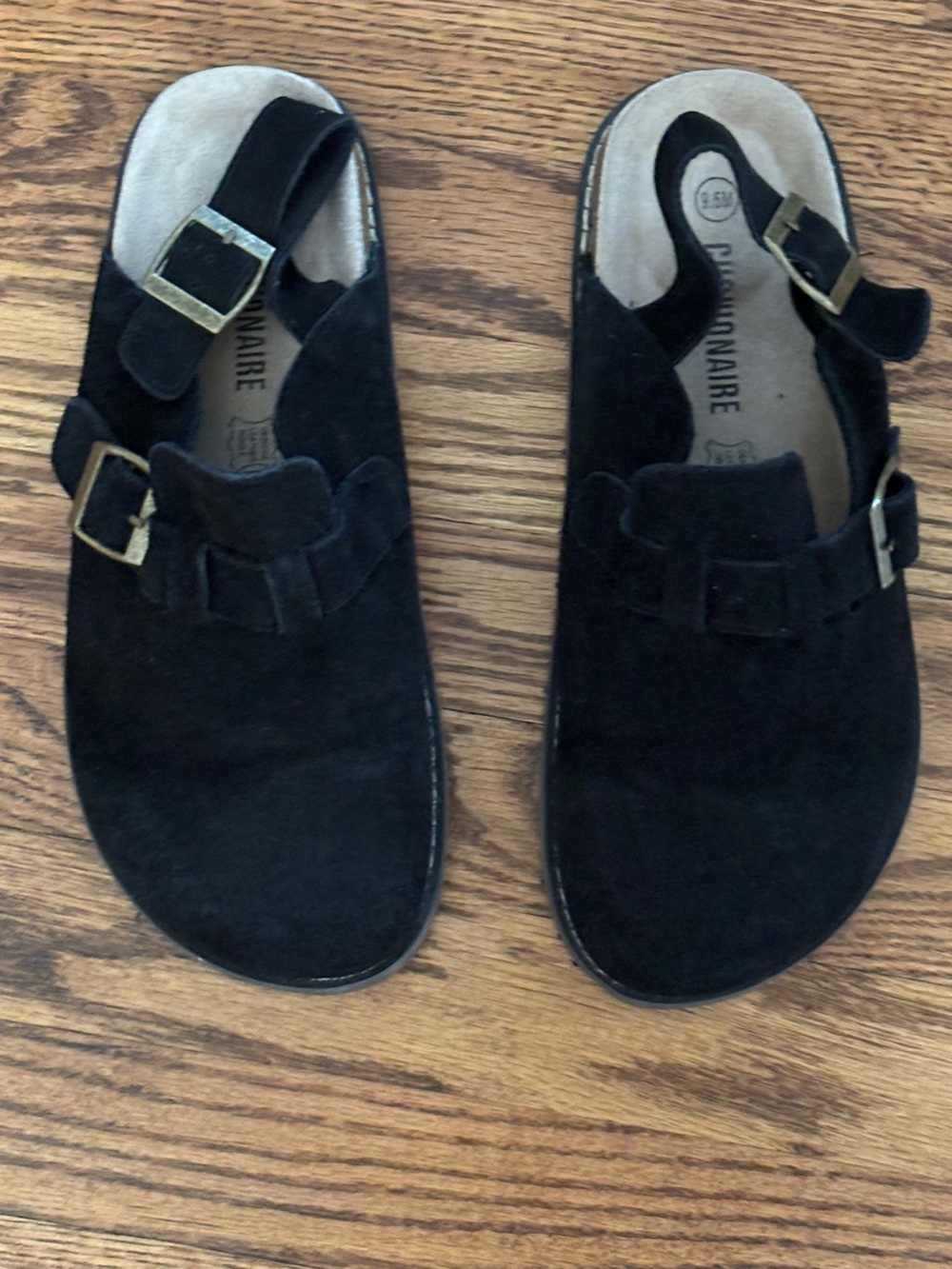 Cushionaire Brooklyn Genuine Suede Clogs - Black - Size 9.5M (Never Worn)